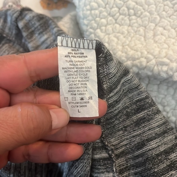 Edista open front cardigan size Large. Black and white. Excellent condition - Picture 7 of 7